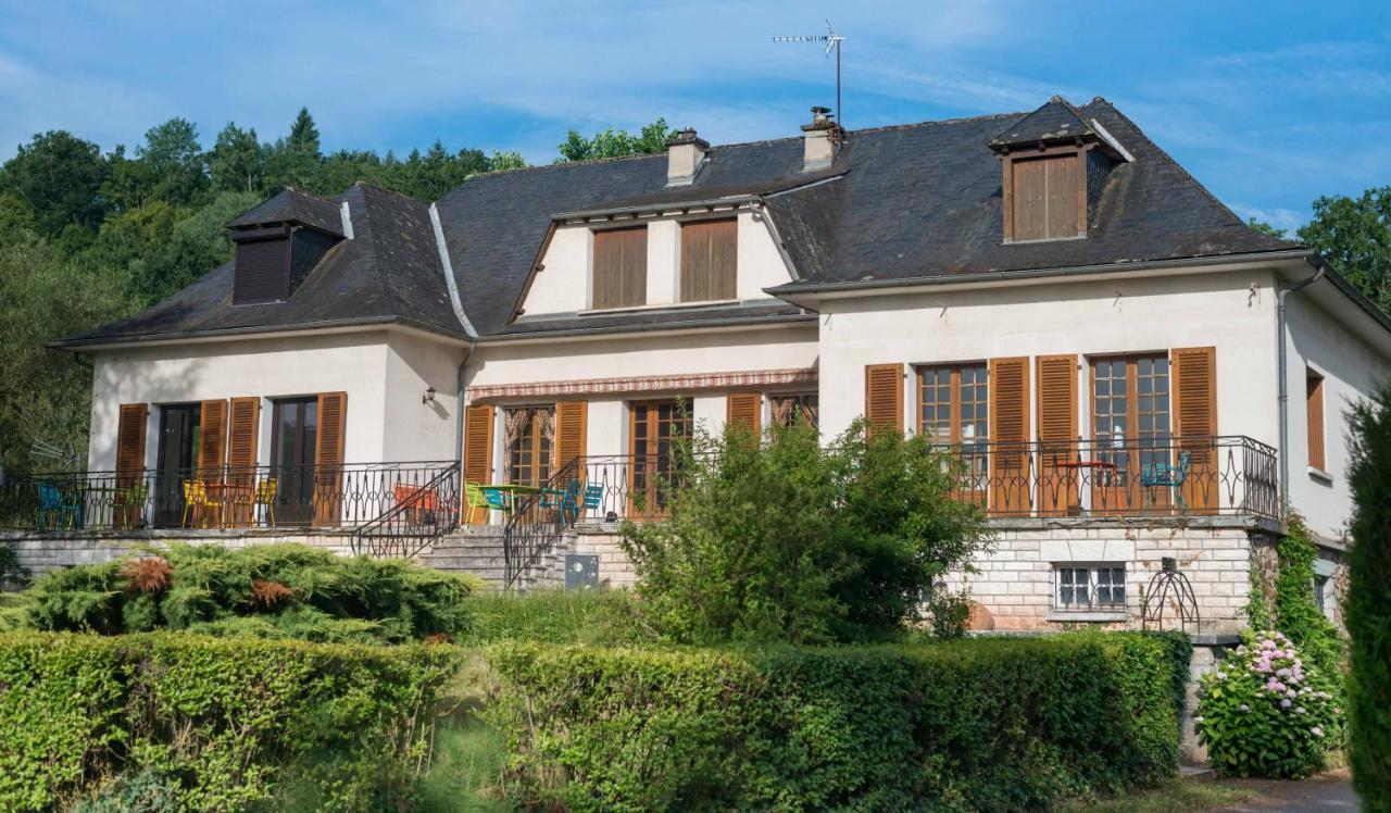 Bed and Breakfast Le Curieux De Conques Saint-Cyprien-sur-Dourdou Экстерьер фото